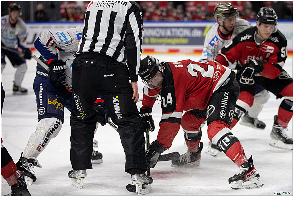 PENNY DEL;  Koelner Haie - Iserlohn Roosters; Koeln, 01.03.2022